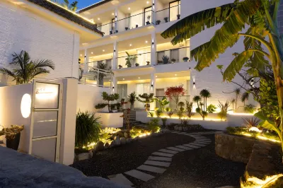 Dali Sanjiuyuan Seaview Courtyard Inn (Erhai Ecological Corridor Branch) Отели в г. Верхний отрезок западной части живописной местности озера Эрхай