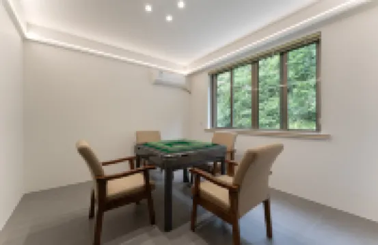 Floral Hotel·Dongtou Banxia villa (Wenzhou Jiucai Ao Beach Branch)