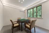 Floral Hotel·Dongtou Banxia villa (Wenzhou Jiucai Ao Beach Branch)