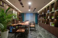 Juntang Hotel (Xinmi Quliang Industrial Park South University Road Branch) Hotels in Xinmi