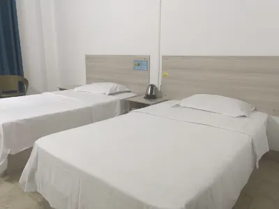 Huanxin Homestay (Zhanjiang Renmin Hospital) Hotels in Chikan Old Street/Zhanjiang West Railway Station