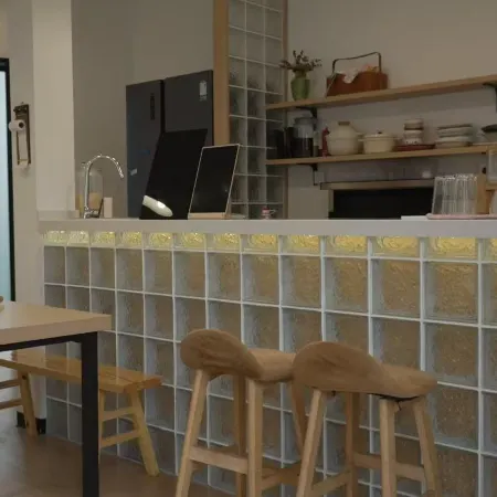 No Cherry Hostel (Shanbianbian Cafe)