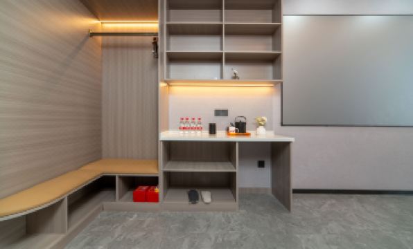 Shell Hotel (Jinan Yaoqiang Airport Sino-German Industrial Innovation Center)