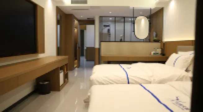 Arctic Village Songyuan Boutique Hotel