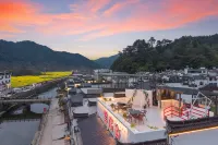 Wuyuan Yunxi Valley · 360° Terrace View Resort (Huangling Scenic Area) Hotel a 