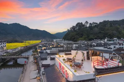 Wuyuan Yunxi Valley · 360° Terrace View Resort (Huangling Scenic Area) Các khách sạn ở 