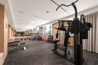 Paramount International Hotel(Longgang Ailian Metro Station Branch - parking