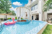 Jingyi JINGY TIME Pool Manor (Jingdezhen Taoxichuan Cultural and Creative Block Branch) - piscina
