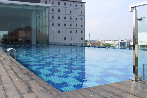 해리스 호텔 & 컨벤젼 솔로