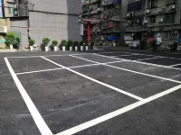 Zhijiang XURUI Business Hotel