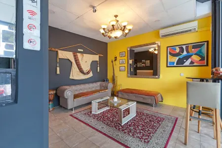 Spot on 89644 Retto Hotel