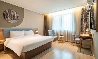 Home Inn · Neo (Xiamen Railway Station Wenzao)