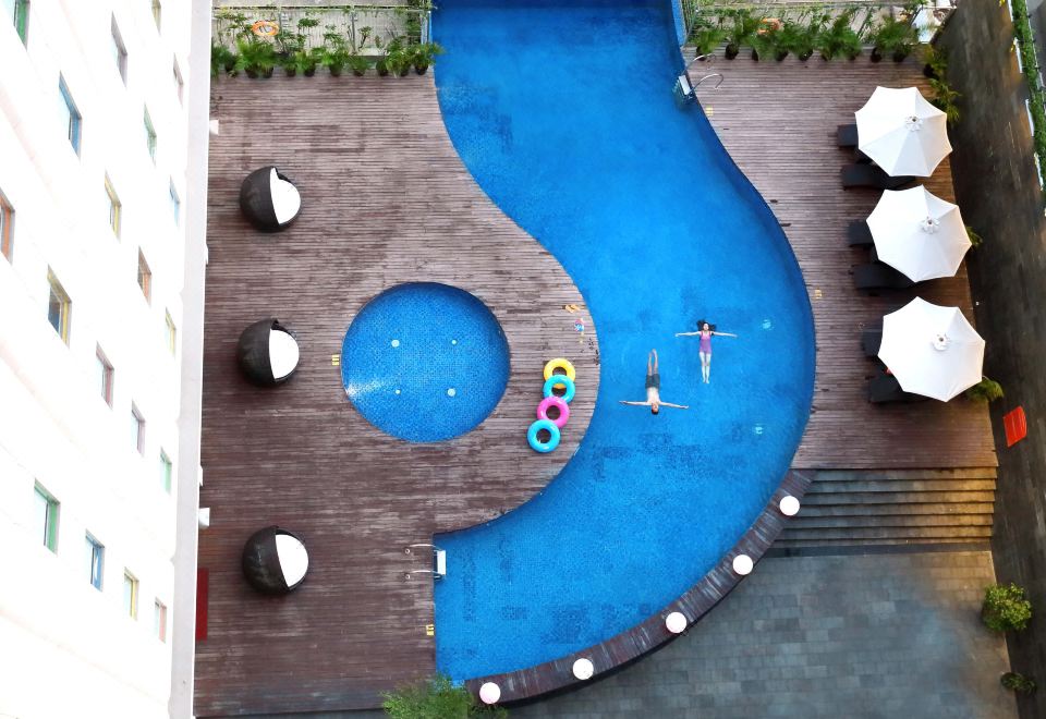 해리스 호텔 외관