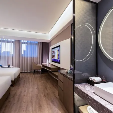 Mercure XiNing HaiHu New District Hotel