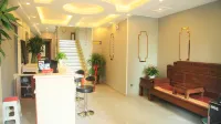 W Business Hotel