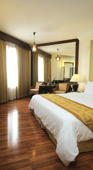 ห้องซูพีเรียร์ เตียงใหญ่ 1 เตียง