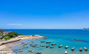 Yinsha Serviced Apartment, Hailing Island (Dajiao Bay Luozhou Seaside Park)