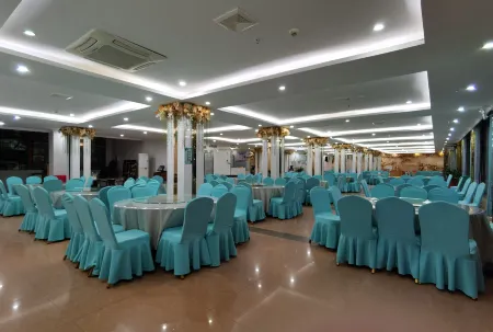 Baoting Caiyuan Hotel