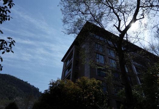 더 누크 호텔 항저우의 세련된 디자인 로비
