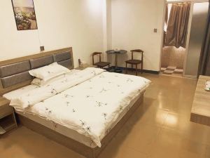 Hongxing Business Apartment