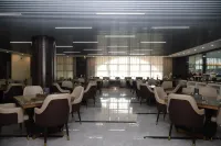 Hongda Business Hotel, Qixian - فطور