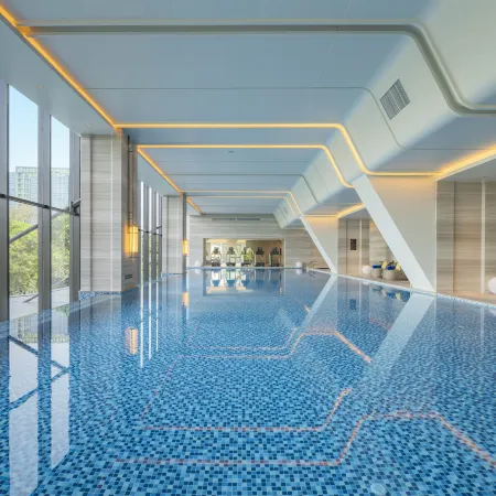 DoubleTree by Hilton Shenzhen Nanshan Hotel & Residences