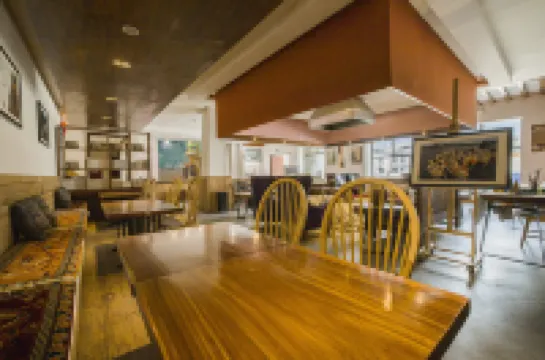 블랑쉬 야딩 호텔