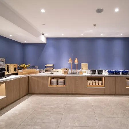HanTing Hotel (Beijing Wukesong Wanshou Road) Отели рядом с достопримечательностью «Станция метро Wanshoulu»