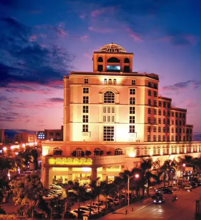 Lihao Business Hotel (Zhongshan Dayong Mahogany Culture Expo City)