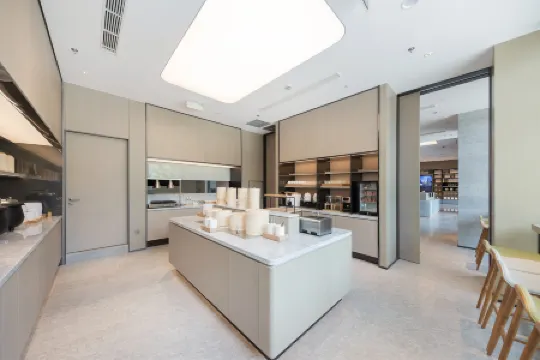 JI Hotel (Shanghai Wujiaochang Xiangyin Road Subway Station) Отели рядом с достопримечательностью «Shanghai Zhongyuan Stadium Branch (North Gate)»