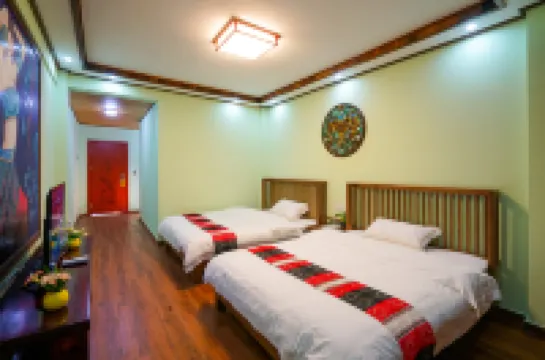 景洪蔓匡傣家客棧 鄰近曼聽御花園的酒店