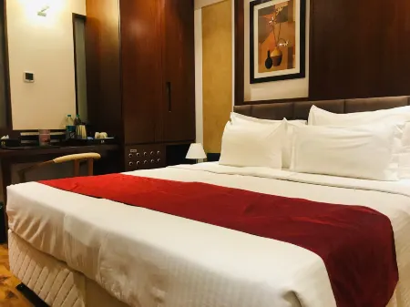 Hotel Mbc Citadel Nashik Отели рядом с достопримечательностью «RD CIRCLE»