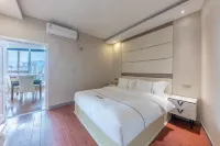 Ruiya Holiday Hotel Hotels in Dianjiang County