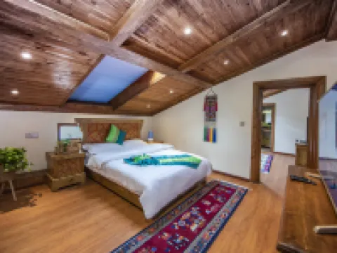 Zunshang Zangyun Manor Boutique Hotel Hotels in Shangri-La