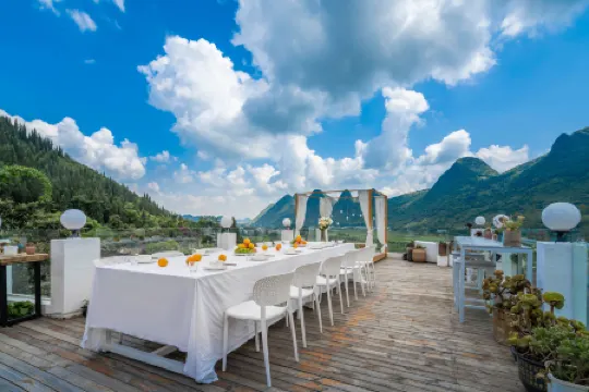 Hidden Reading·Fengyu Scenic Resort (Wanfenglin)