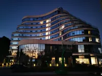 Wudang Elong Wanguo Hotel Hotels in Шіянь