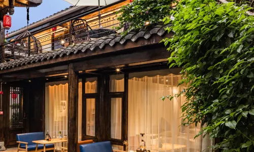 Floral Hotel·Qinggongtang Hotel (Langzhong Ancient City Flagship Store)