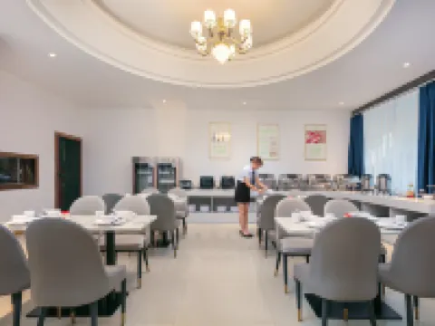 Vienna Hotel(Lianyuan Stadium Store) Hotels in Lianyuan