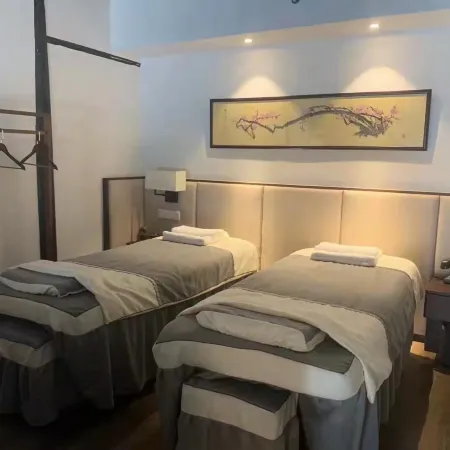 Changzhou Qingguo Alley Songjiantang Cultural Famous Hotel