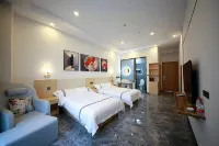 Maple Leaf Guesthouse - พร้อมระเบียง