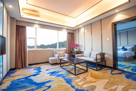 Zhuhai Xinhang Hotel Отели рядом с достопримечательностью «Zhuhai College of Science and Technology»