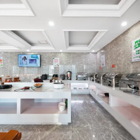 Taihe Golden Season Hotel