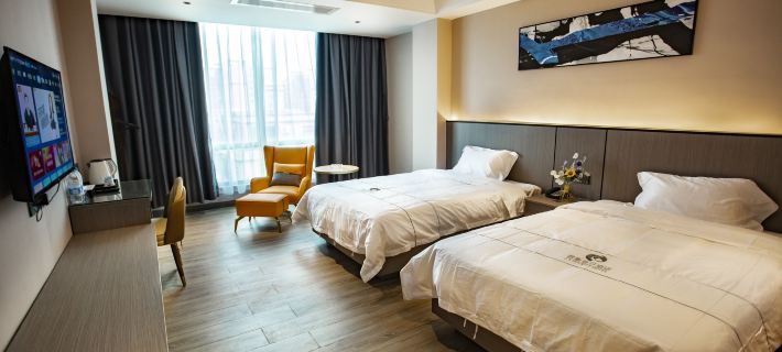 Junxiang Holiday Inn Hotels in Yangchun