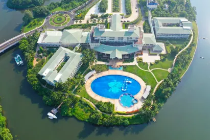 โรงแรมฟอรัมฟอร์เอเชีย โกลด์โคสต์