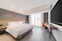 YiJu·Shangpin Hotel (Taixing Drum Tower Xintiandi Branch)