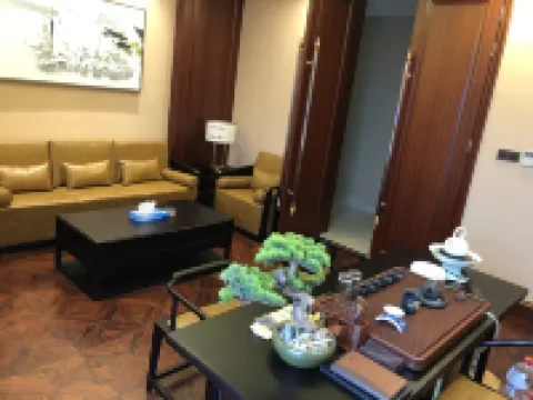 네이샹 페일롱 홈 호텔