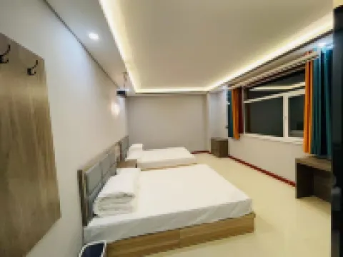 Meet your theme hotel