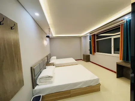 Meet your theme hotel Отели в г. Линьсянь