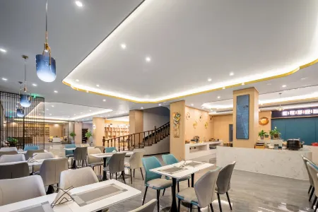 Starway Hotel (Yucheng Bus Station)