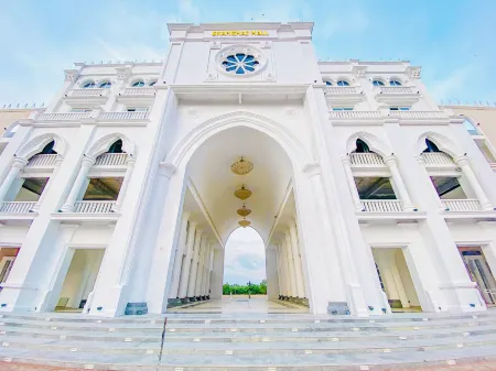 Shanghai Resort Отели в г. Бавет